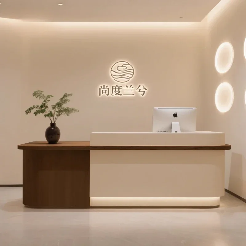 طاولات استقبال فاخرة للمنازل و - مراجعة Home Office Tienda وسعره